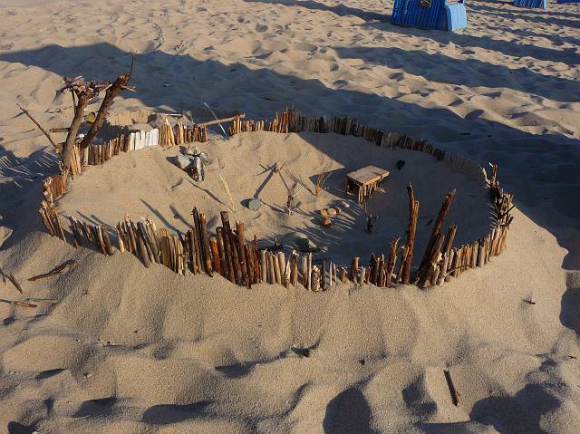 One of the forbidden sand constructions - even though just a very modest one.